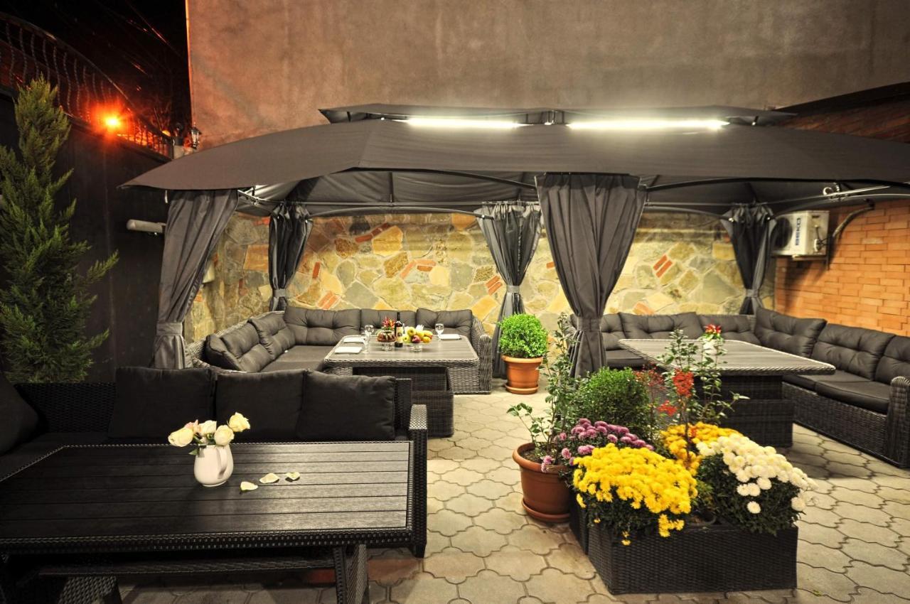 Hotel Majestic Tbilisi Exterior foto